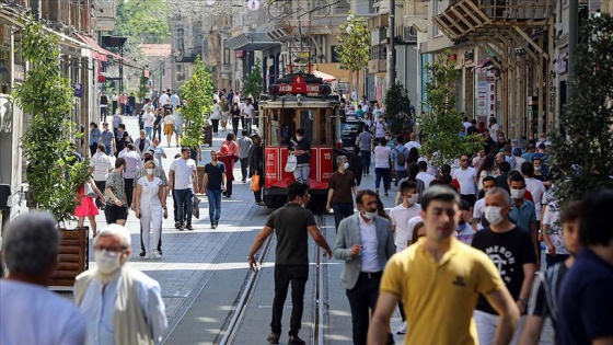 İstanbul'da hava sıcaklığı yarın mevsim normallerine inecek