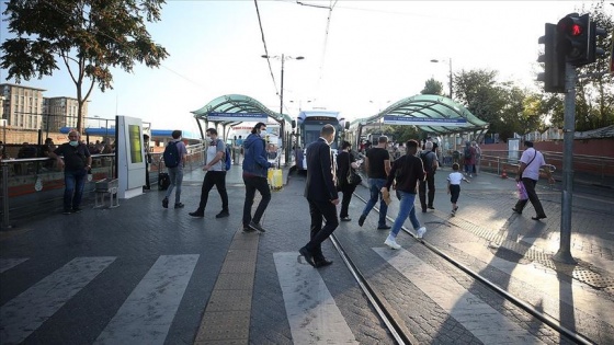 İstanbul'da kademeli mesai başladı