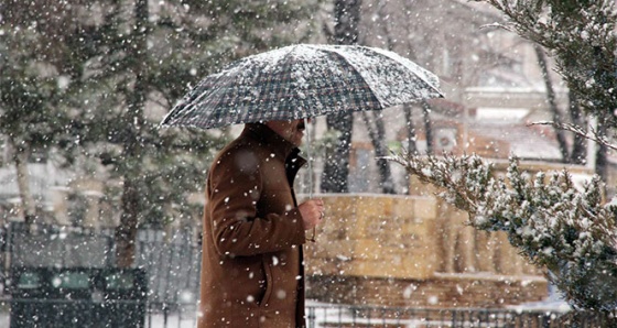 İstanbul'da kar yağışı bekleniyor |23 Ocak Salı yurtta hava durumu