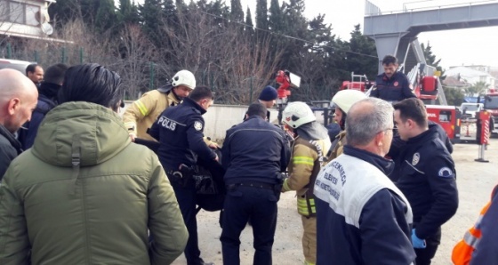 İstanbul'da korkunç manzara! Köprüye asılı halde bulundu