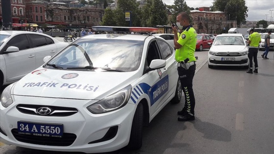 İstanbul&#039;da Kovid-19 tedbirleri denetimi yapıldı