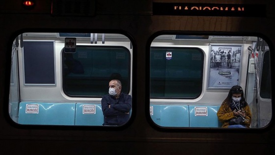 İstanbul'da metro sefer saatleri uzatıldı