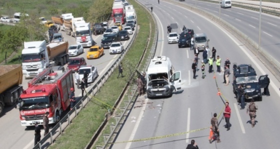 İstanbul'da minibüste patlama |Patlamadan ilk görüntüler