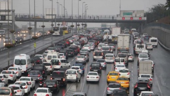 İstanbul’da ‘yağmur’ trafiği