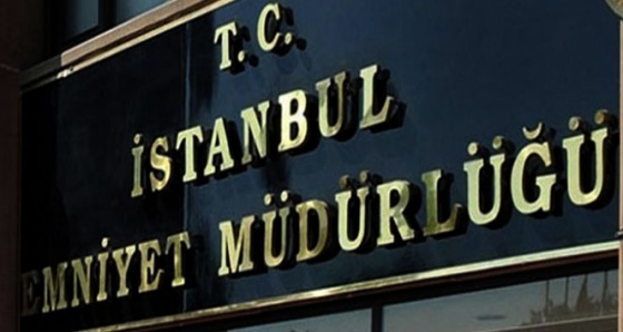 İstanbul Emniyet Müdürlüğü önünde şüpheli araç paniği