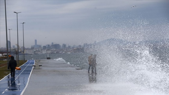 İstanbul için lodos fırtınası uyarısı yapıldı