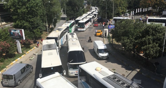 İstanbul Otogarı tıklım tıklım!