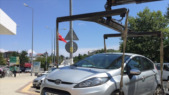 İstanbul Trafik Vakfı, park yasağını ihlal eden araçlarla ilgili faaliyetlerini sonlandırdı