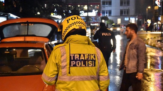 İstanbul'un 39 ilçesinde 'Türkiye Güven Huzur' uygulaması