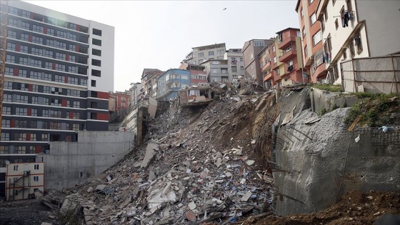 İstanbul Valisi'nden Kağıthane'deki riskli binalara ilişkin açıklama