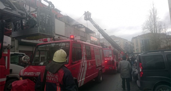 İstanbul Zeytinburnu'nda yangın paniği