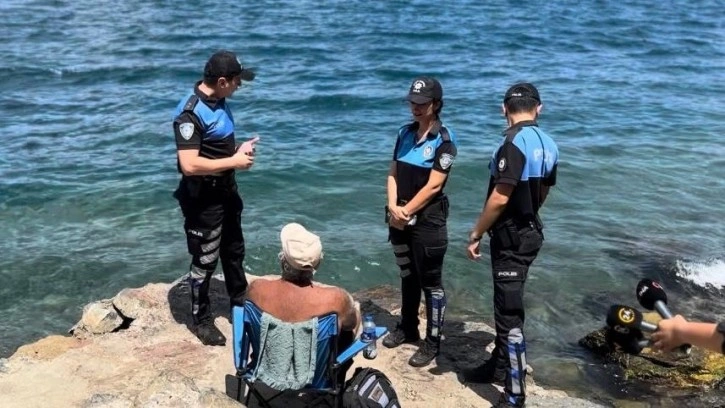 İstanbul'da polis ekipleri boğulma vakalarına karşı vatandaşları bilgilendirdi