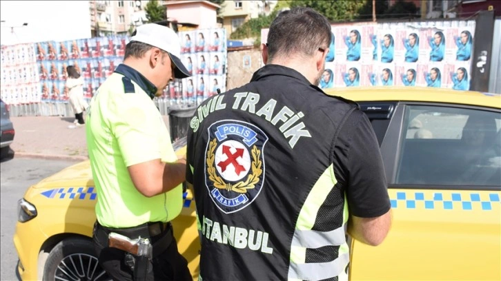 İstanbul'da taksi sürücülerine yönelik denetim yapıldı