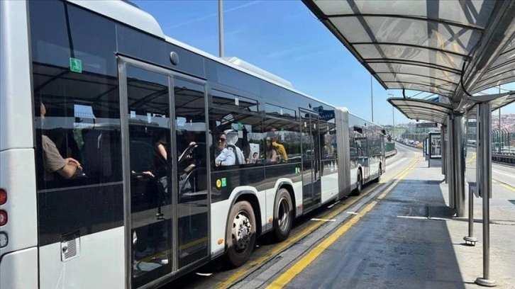 İstanbul'da toplu ulaşıma yapılan zamlar yürürlüğe girdi