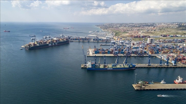 İstanbul'un ihracatı bir ayda 2 milyar doların üzerinde arttı