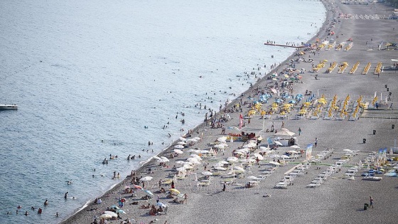 İsveçli turist yaz tatili için Türkiye'yi tercih ediyor