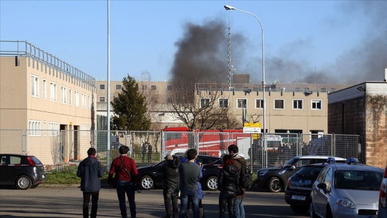 İtalya'da Kovid-19 tedbirlerine karşı çıkan cezaevi isyanlarında 6 mahkum öldü