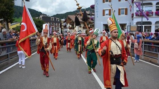 İtalya'da yüzlerce yıldır süren Türk Festivali