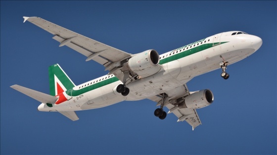 İtalyan havayolu firması Alitalia son uçuşuyla faaliyetlerini noktaladı