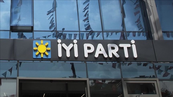 İYİ Parti'den 'A'dan Z'ye Kovid-19'un Türkiye'ye Etkileri' paneli