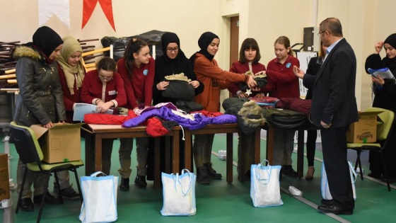 'İyilik lisesi' ihtiyaç sahiplerinin yüzünü güldürüyor