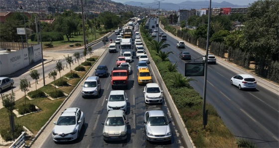 İZDENİZ grevi İzmir ulaşımını vurdu