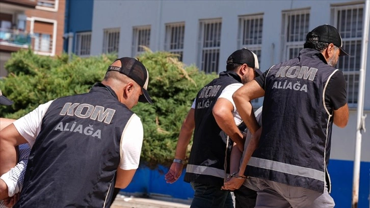 İzmir Aliağa'da gümrüğe yönelik rüşvet soruşturmasında 77 gözaltı