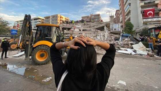 İzmir'de camiler depremzedeler için açık olacak