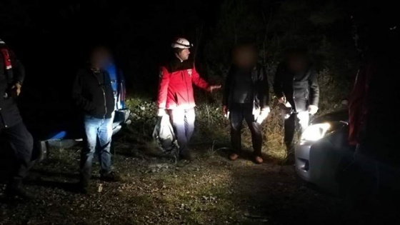 İzmir'de dağda kaybolan 3 kişi kurtarıldı