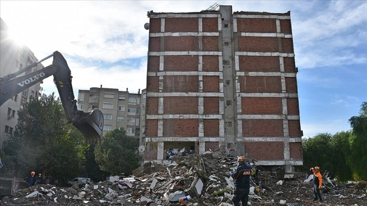 İzmir depreminde yıkılan Doğanlar Apartmanı davasının gerekçeli kararı açıklandı