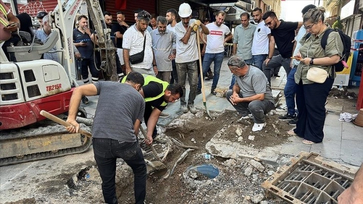 İzmir'de elektrik akımına kapılan 2 kişinin ölümüne ilişkin 31 gözaltı