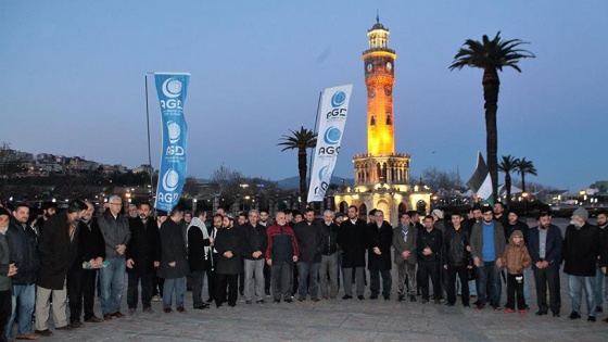 İzmirli gençlerden İsrail'in 'ezan yasağı'na tepki