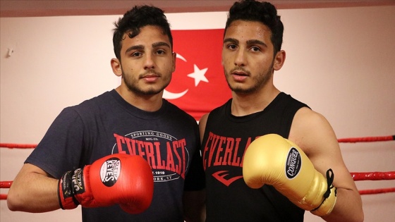 İzmirli ikiz boksörler, Muhammed Ali ve Sinan Şamil Sam'ı örnek alıyor