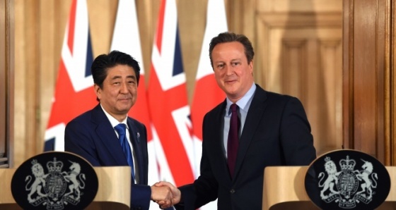 Japonya Başbakanı Abe, İngiliz Mevkidaşı Cameron’la görüştü