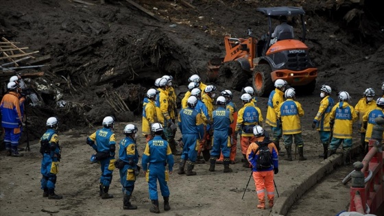 Japonya&#039;daki heyelandan iki hafta sonra kurtarma çalışmaları sürüyor