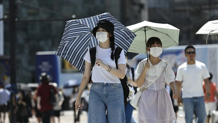 Japonya’da halk sıcak havaya karşı uyarıldı