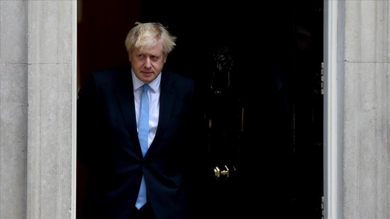 Johnson'dan Kraliçe'ye yalan söylediği iddialarına yalanlama