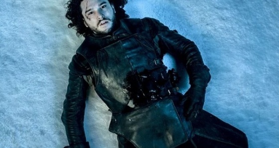 Jon Snow geri geldi yapımcı özür diledi!