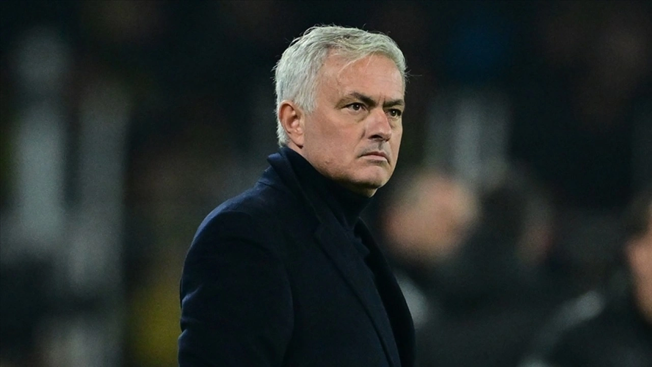 Jose Mourinho, Galatasaray'a 1 milyon 907 bin liralık tazminat davası açtı