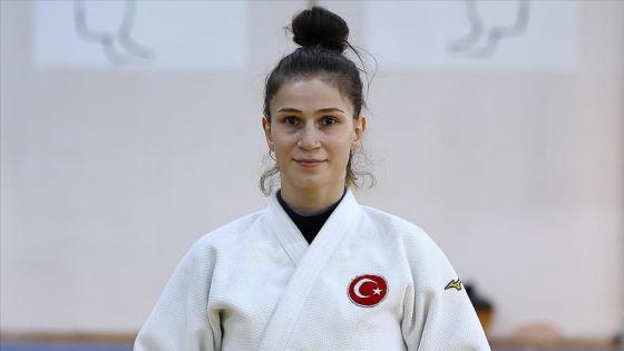 Judoda Antalya Grand Slam müsabakalarında Gülkader Şentürk bronz madalya kazandı