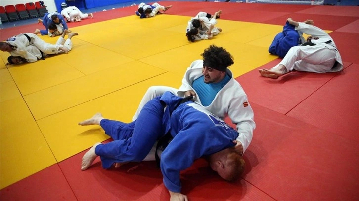 Judoda hedef Paris Paralimpik Oyunları'na 10 sporcu ile gitmek