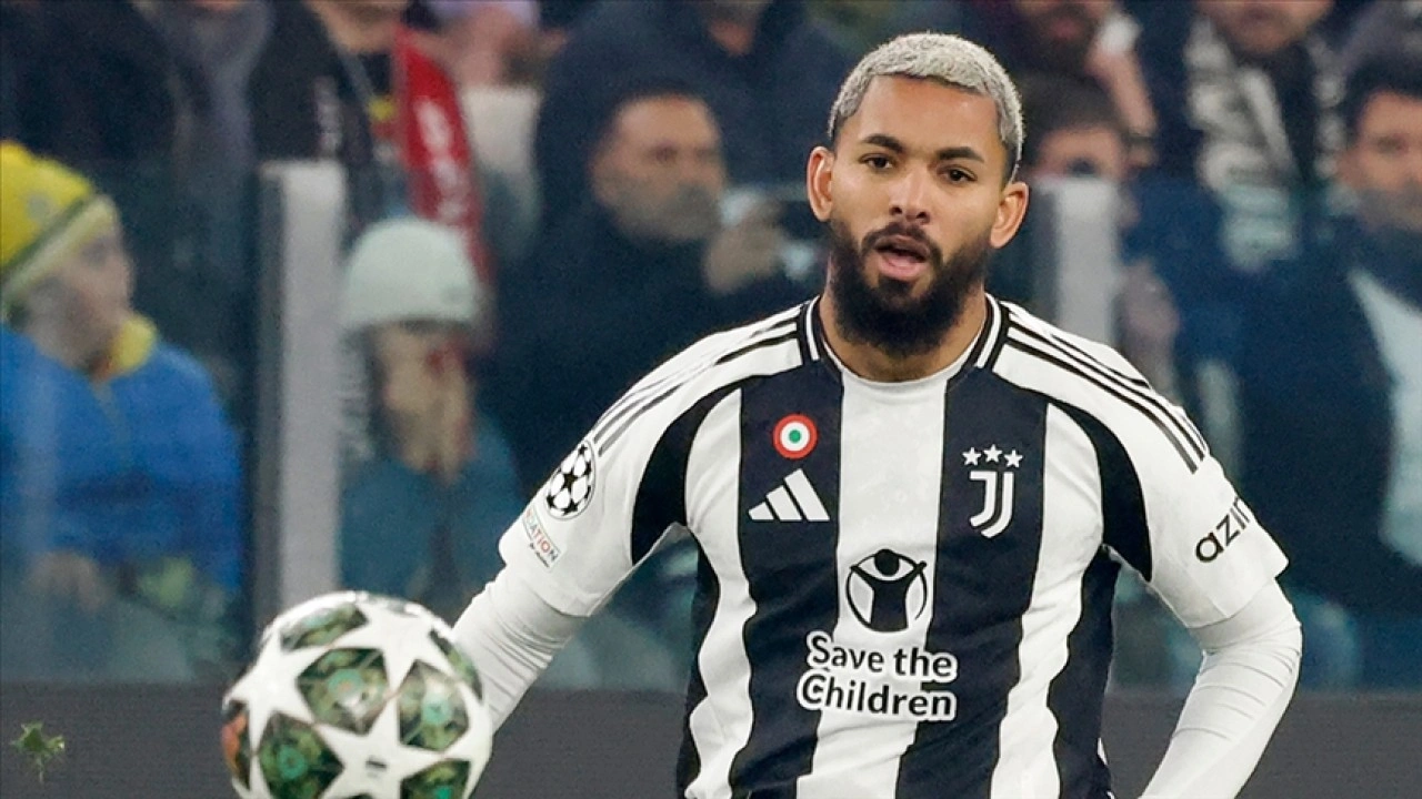 Juventus'ta Douglas Luiz, 2 hafta sahalardan uzak kalacak