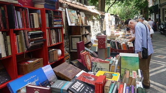 'Kadıköy 1. Sahaf Günleri' başladı