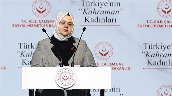 'Kadına yönelik şiddetle hep beraber mücadele etmeyi hedefliyoruz'