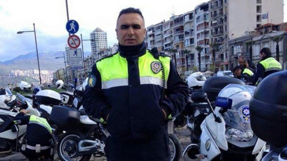 'Kahraman polis' sosyal medyada gündem oldu