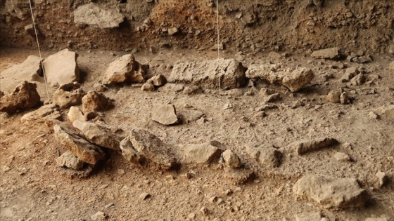 Kahramanmaraş&#039;ta 14 bin 500 yıllık tarım aletleri gün ışığına çıkarıldı