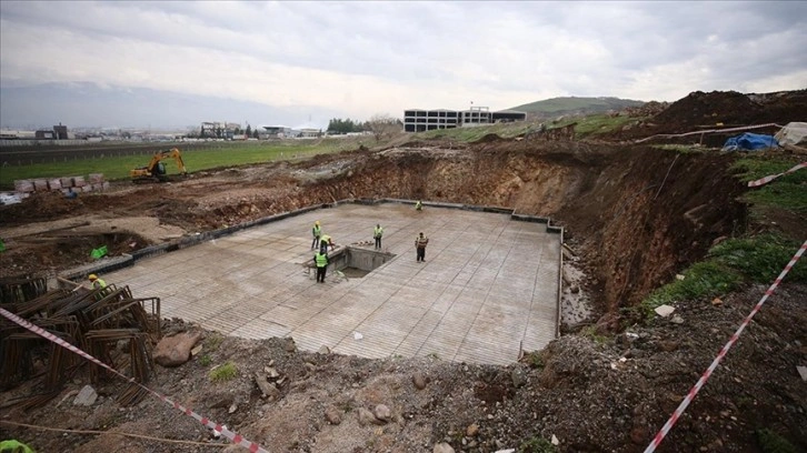 Kahramanmaraş'ta 628 kalıcı konutun yapımına devam ediliyor