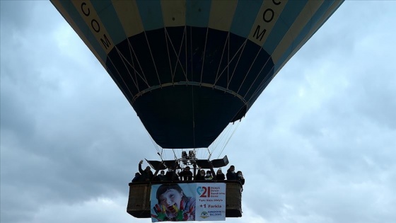 Kapadokya’da down sendromlu çocuklar sıcak hava balon turuna katıldı