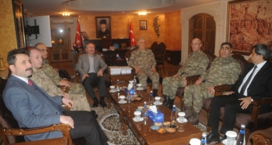 Kara Kuvvetleri Komutanı Orgeneral Dündar Mardin'de