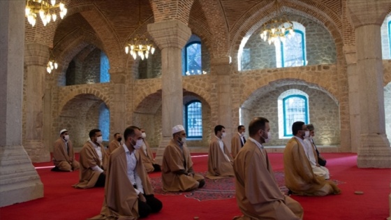 Karabağ zaferinin 1. yılında, Şuşa'da şükür namazı kılındı